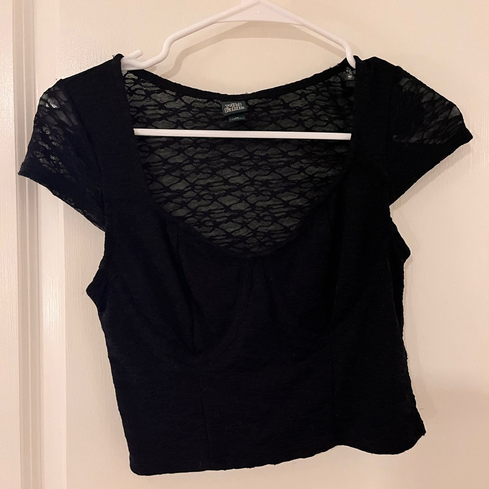 Wild Fable Elegant Black Lace Women's Crop Top